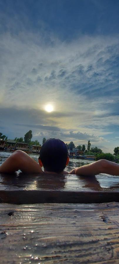 Green View Group Of Houseboats Srinagar  Ruang foto