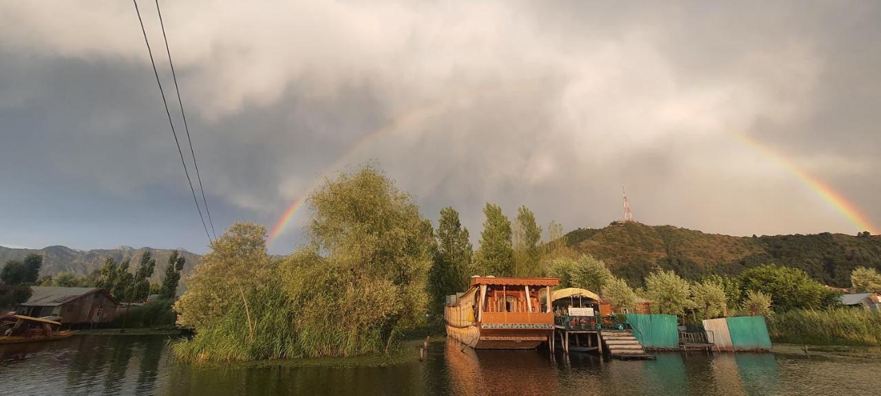 Green View Group Of Houseboats Srinagar  Bagian luar foto